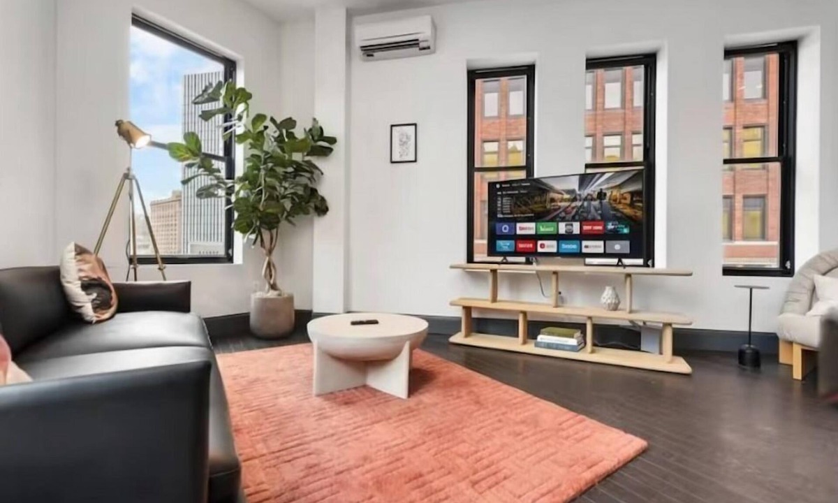 Downtown Pittsburgh Apartment | Elegant 2BR in the Vibrant Heart of Pittsburgh