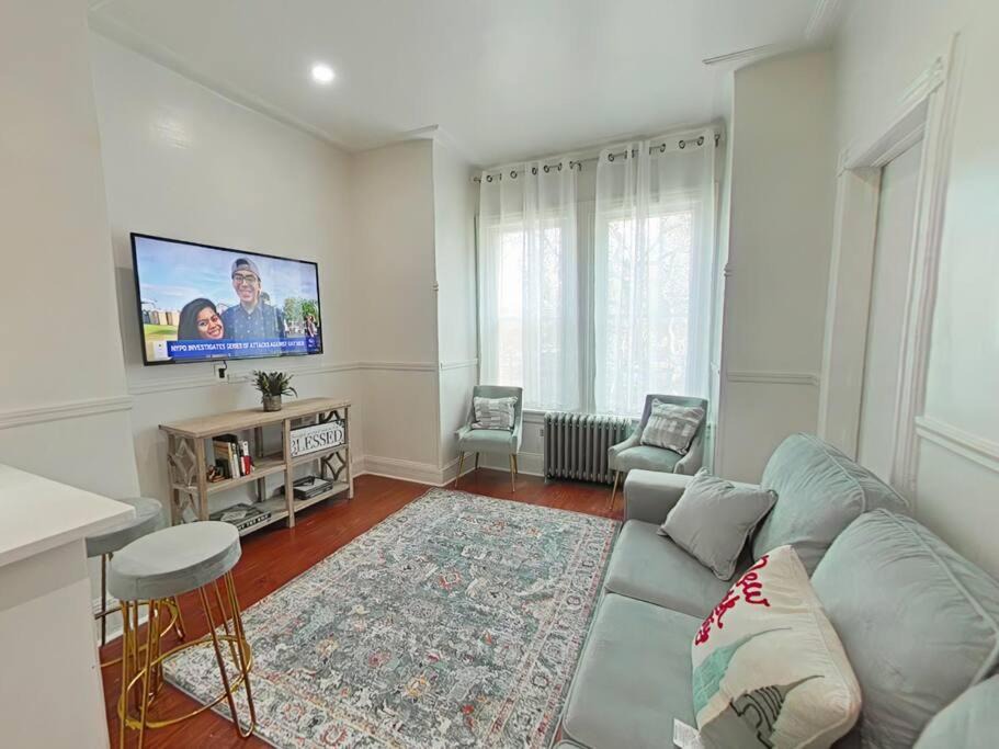 Concourse Apartment | Elegant 3Br Apt Yankee stadium