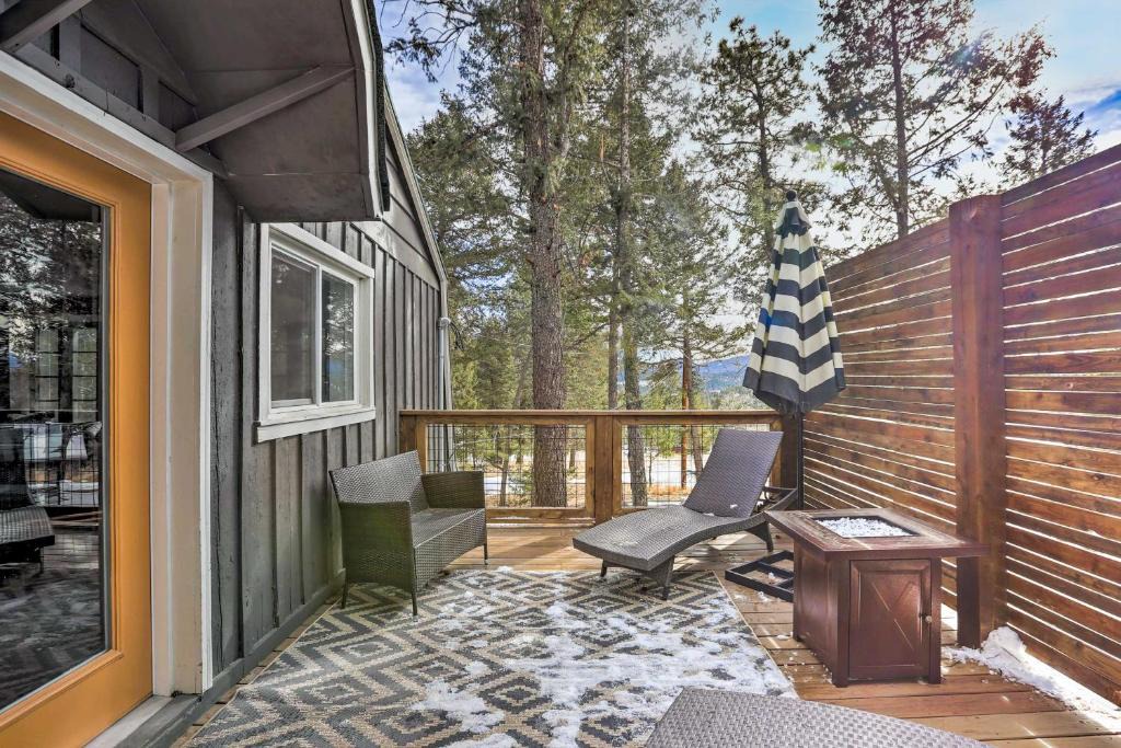 Evergreen Meadows Apartment | Evergreen Apt with Deck, Fire Pit and Gas Stove!
