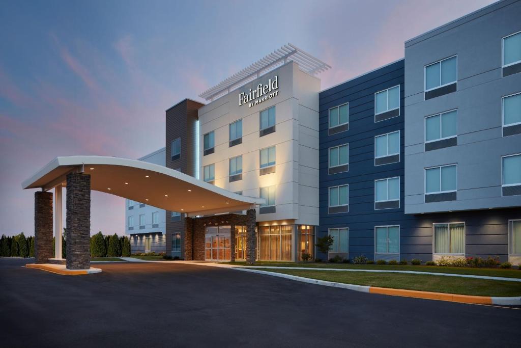 Middletown Hotel | Fairfield by Marriott Inn & Suites Middletown