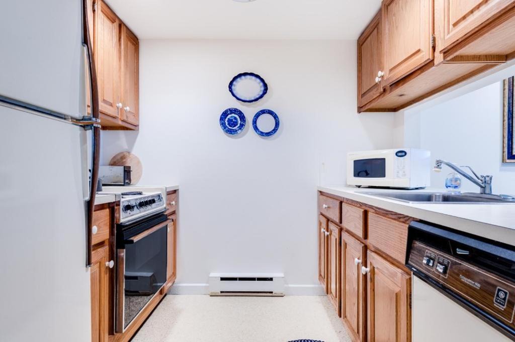 Chautauqua Apartment | Glen Park C4