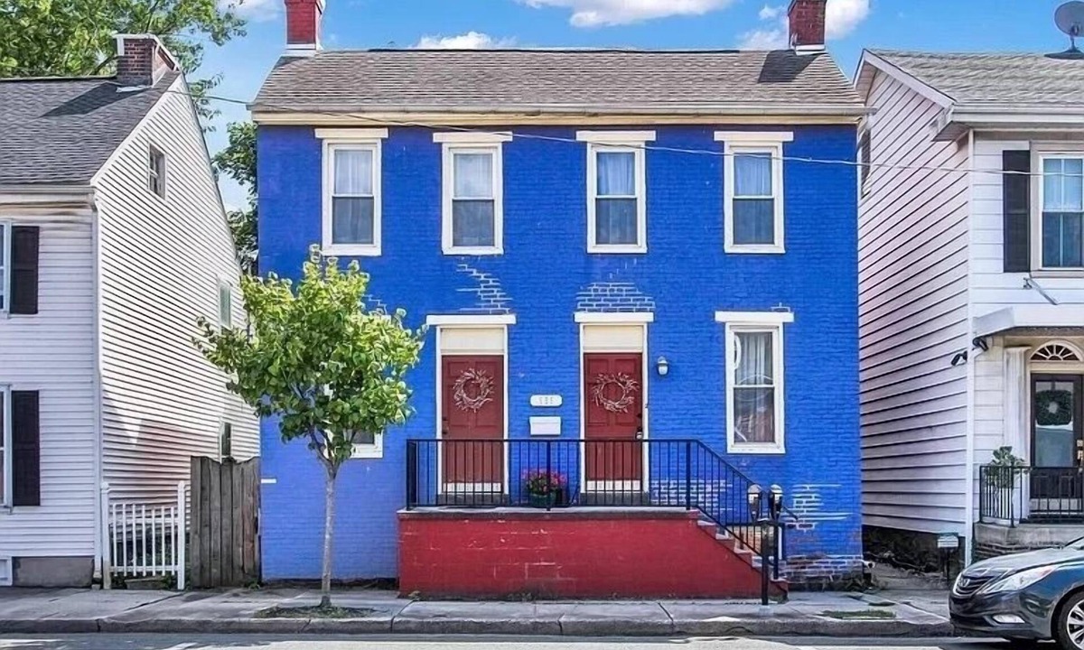 Gettysburg House | Grand Strickhouser Manor c.1853 – Private Downtown Home – Free Parking