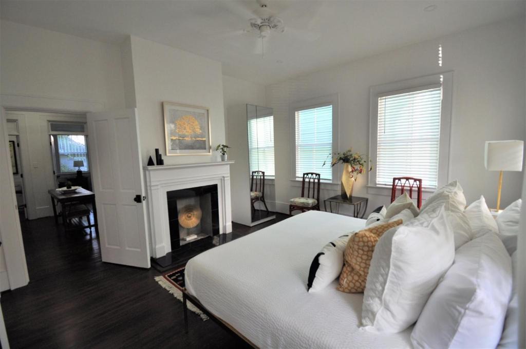Cannonborough Elliotborough Apartment | Gray House 174B-1