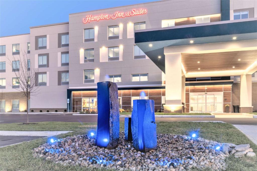 Dent Hotel | Hampton Inn & Suites Cincinnati West, Oh