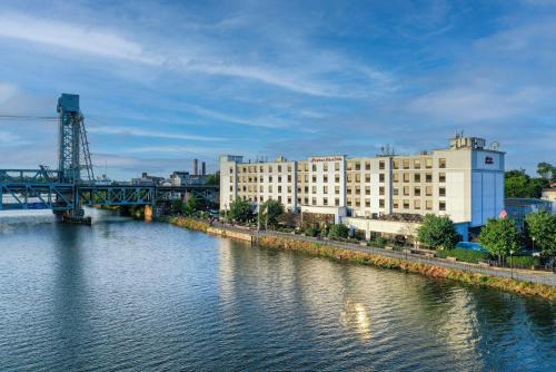 Hampton Inn Suites | Harrison