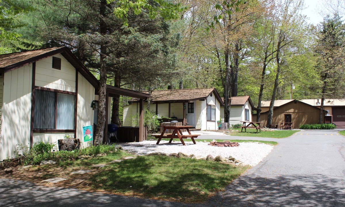 Tobyhanna RV Rental | Hemlock Campground And Cottages