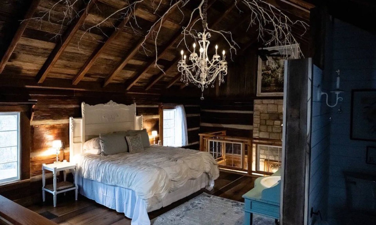 Hendersonville Cabin | Historic Log Cabin, Dreamy Loft Suite, Stone Frpl.