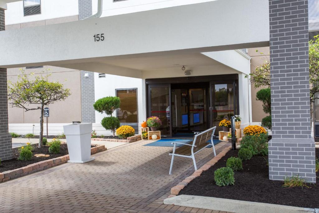 Holiday Inn Express Wilmington Ihg Hotel | Wilmington