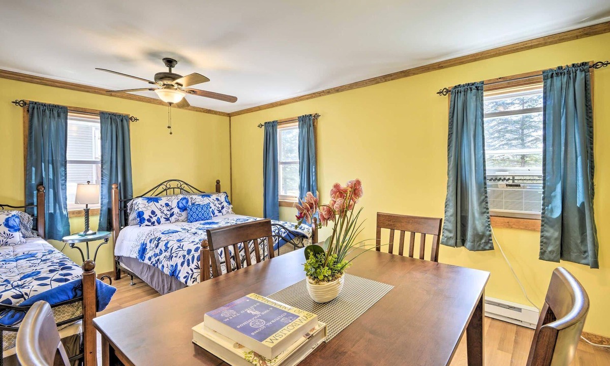 Pleasant Mount Hotel | Home Away from the City - Premium Suite Spring Midweek- 35% OFF Promo!
