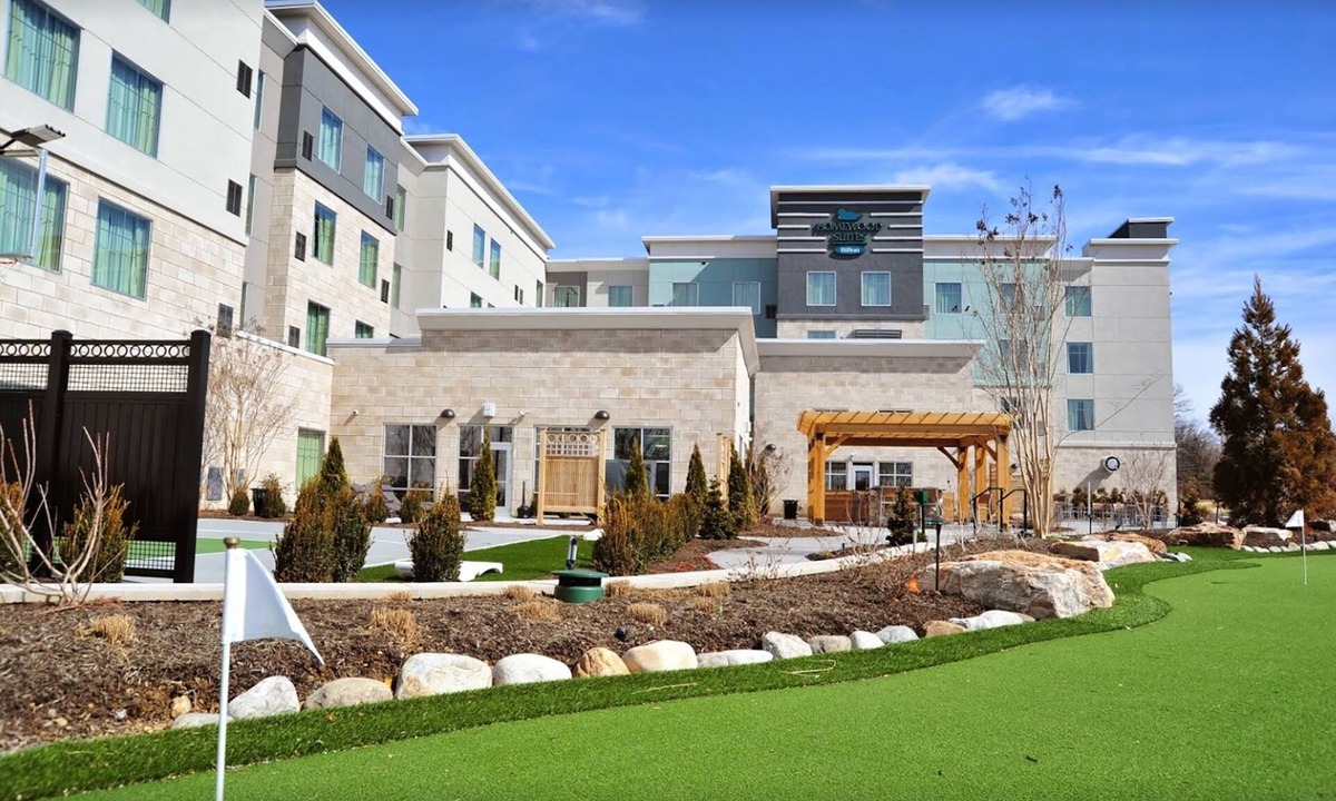 Hamilton Hotel | Homewood Suites by Hilton Hamilton, NJ
