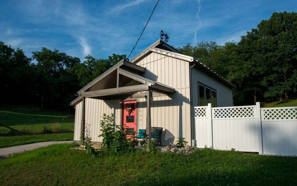 Columbia House | House ∙ 1 bedroom ∙ 2 guests