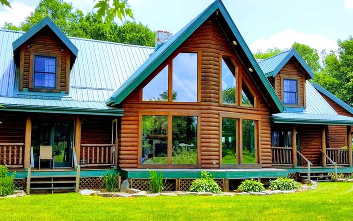 Emlenton House | House ∙ 3 bedrooms ∙ 12 guests