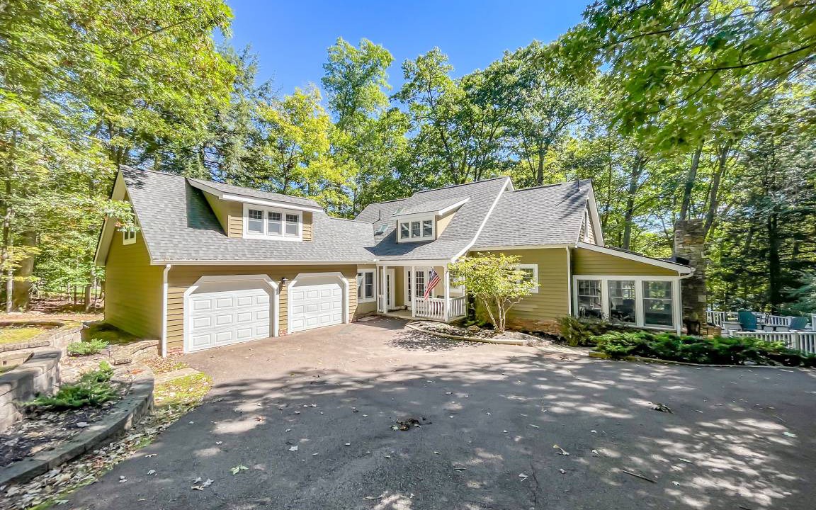 McHenry House | House ∙ 5 bedrooms ∙ 15 guests