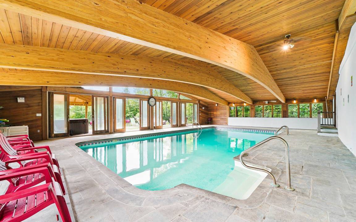 Woodridge House | House ∙ 7 bedrooms ∙ 16 guests