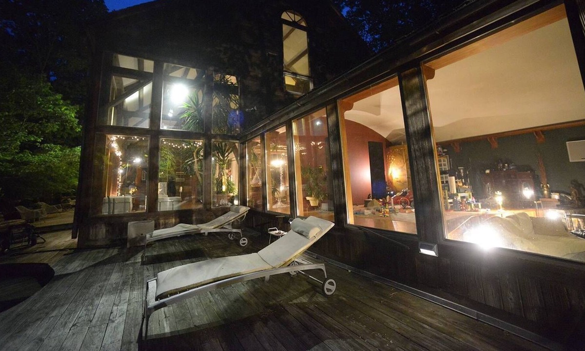 Warwick House | Hudson Valley designer home Midcentury Post Beam 50 acres Private