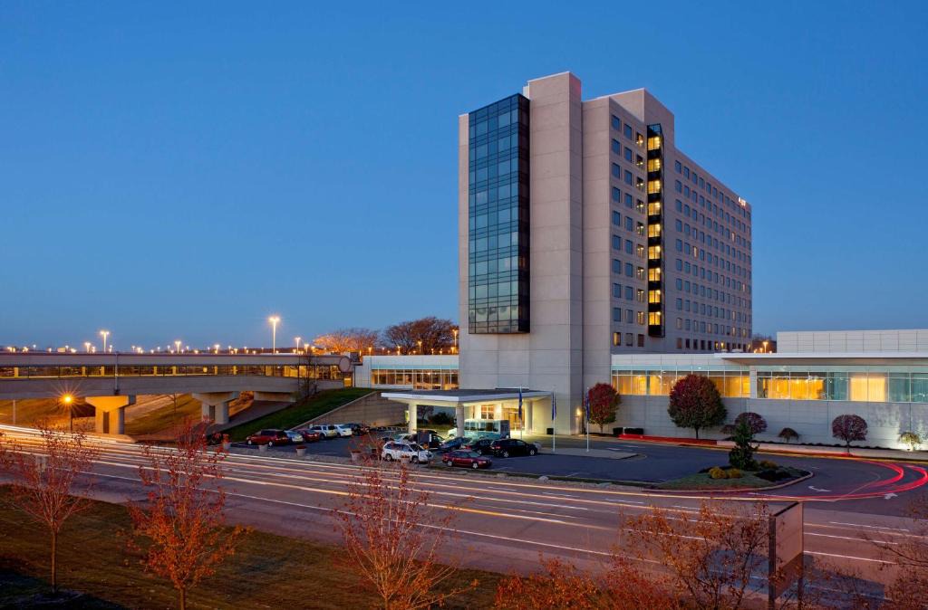 Hyatt Regency Pittsburgh International Airport | Joffre