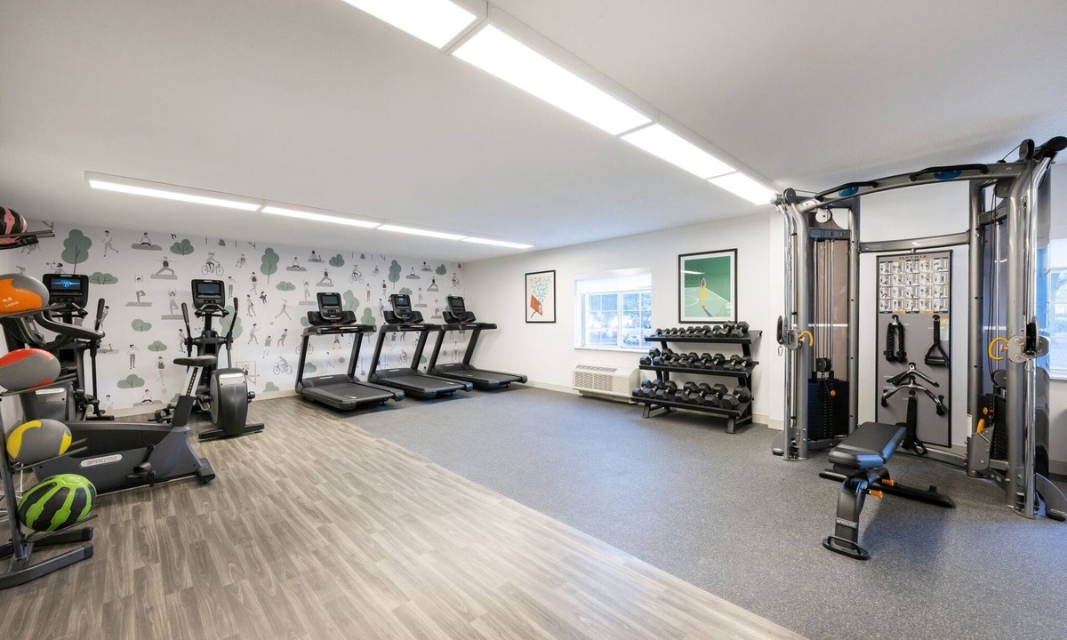 Exchange Place North Hotel | Ideal Location for Extended Stays in Jersey City, Full Kitchen, Pets are Welcome