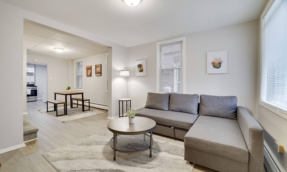 Wilkes-Barre Apartment | In Unit W&D Free Parking Fast Wifi 5 Min Downtown