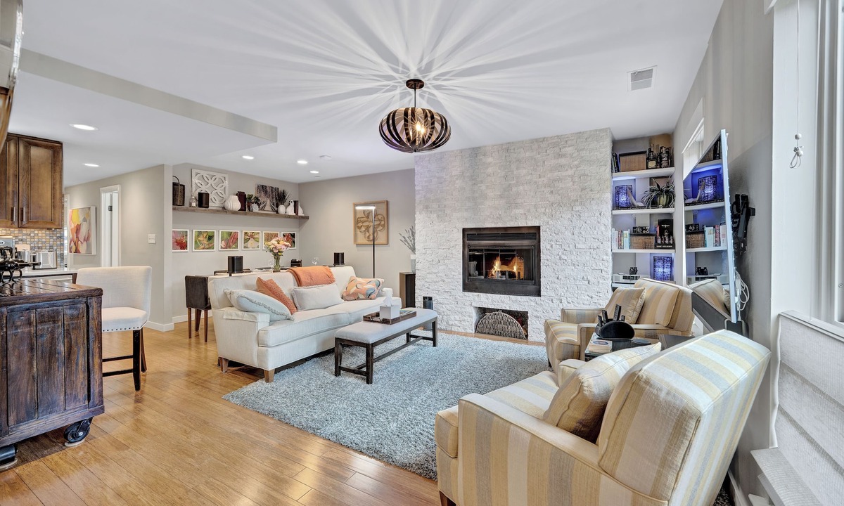 Downtown Baltimore Condo | Inner Harbor Gem