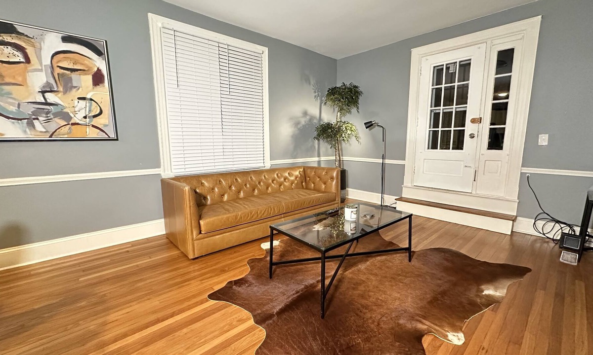 Pimlico Good Neighbors Apartment | King's Retreat in Historic Mount Washington