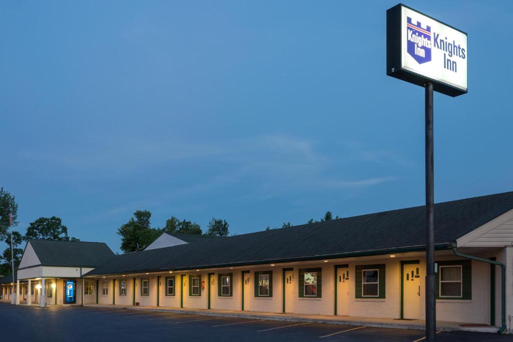 Athens Hotel | Knights Inn Athens