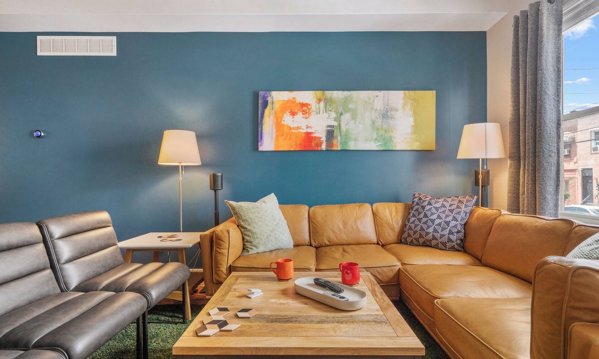 Southwest Center City House | Large 4 Bedroom Home/Rooftop Patio with City Views/Gym