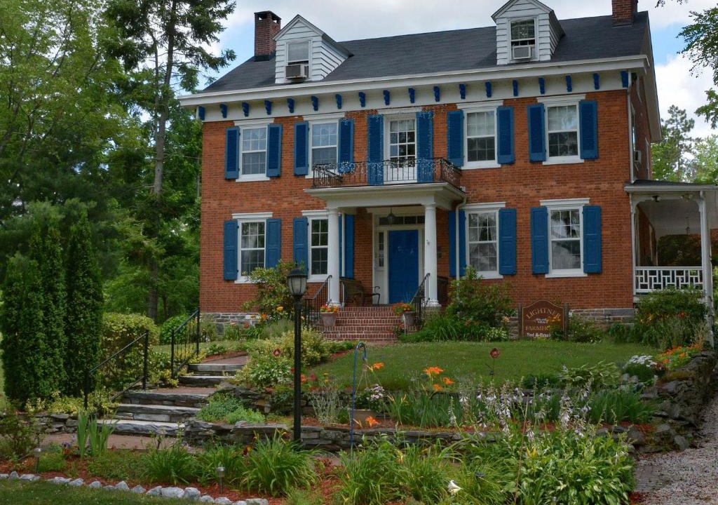 Gettysburg Bed & Breakfast | Lightner Farmhouse B&B