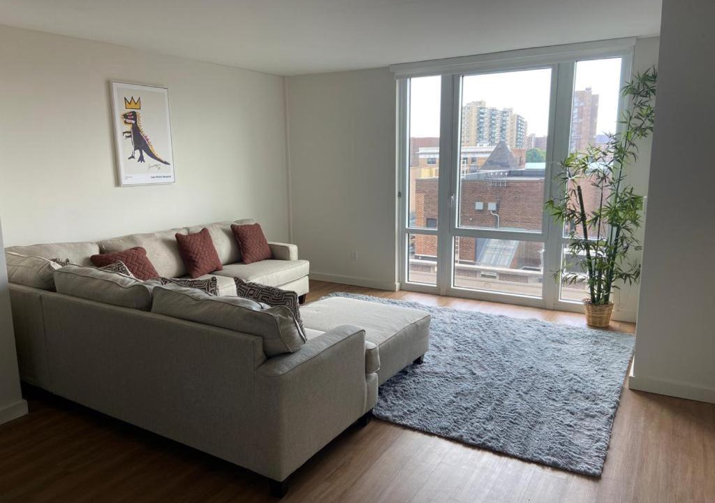 Getty Square Apartment | LUXURY APARTMENT IN YONKERS -10 MINS FROM NYC