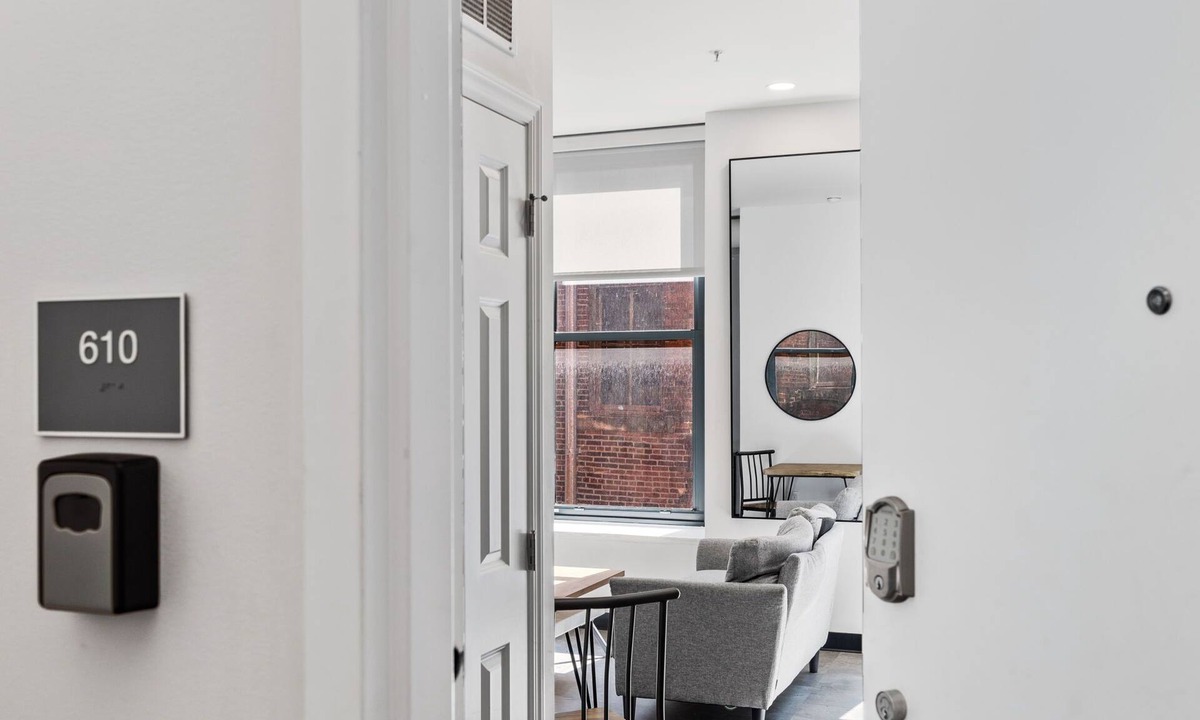 Downtown Pittsburgh Apartment | Luxury Bespoke Game Day Hideaway