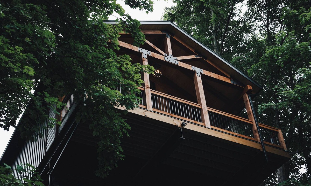 Fredericksburg Cabin | Luxury Treehouse Cabin Over Salt Creek, Cabin 2