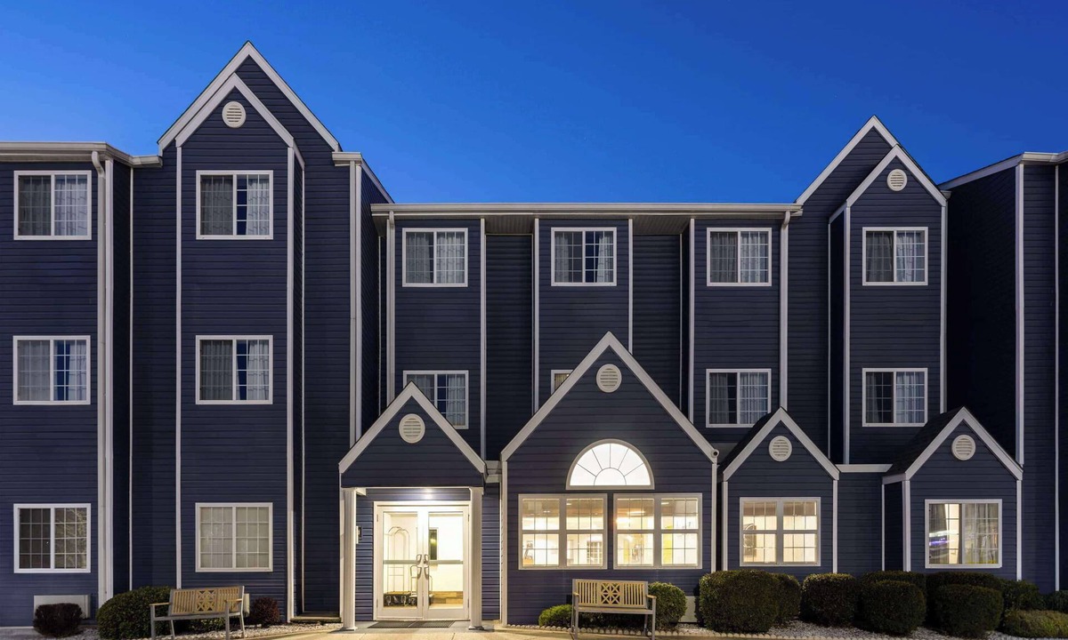 Dover Hotel | Microtel Inn & Suites by Wyndham Dover
