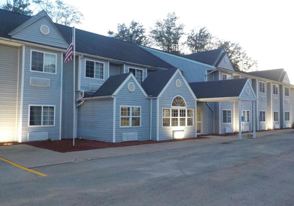 Marienville Hotel | MJ INN and SUITES
