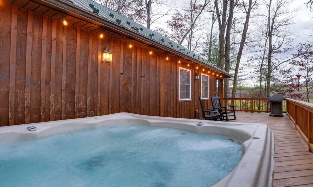 Cocolamus Cabin | Mountain Bliss Cottage