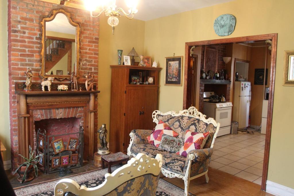 Newark House | New York Homestay