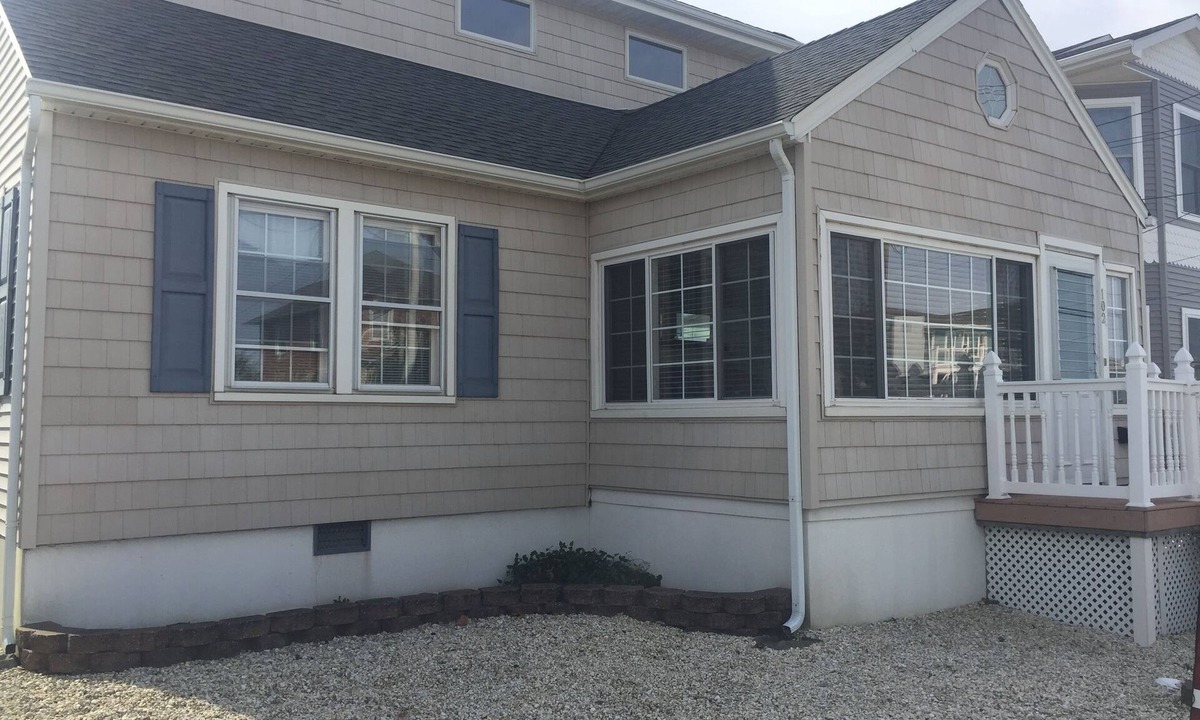 Lavallette House | Newly Deco4BR Lavallette Home, Sleeps 8, In/OSShowers, A/C, WiFi, W/D, 8 BchTags