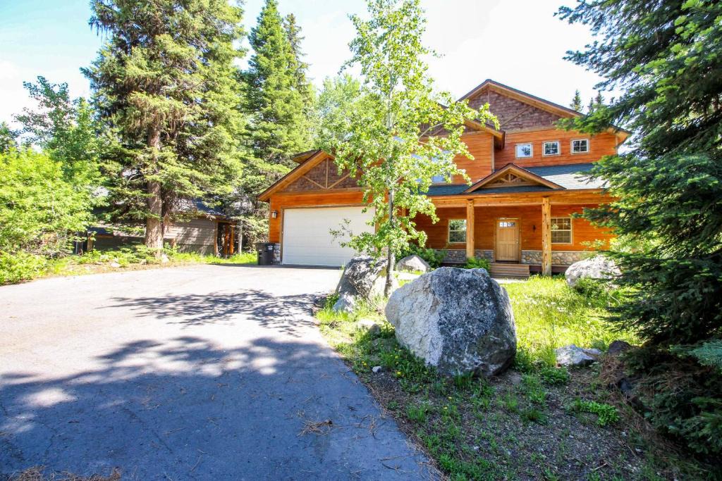 McCall House | Northern Moose Lodge