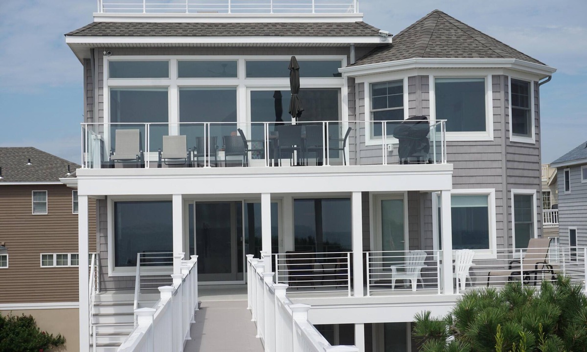 Surf City House | Oceanfront House On The Beach In Surf City, LBI - 6 Bedrooms
