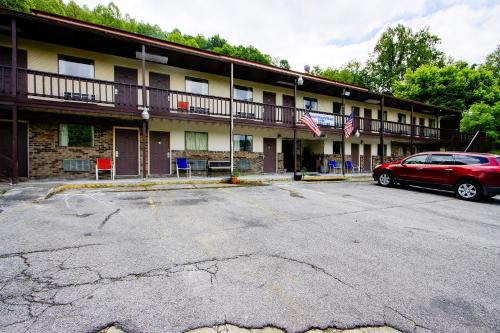 Oyo Hotel Chapmanville Inn Hwy | Chapmanville