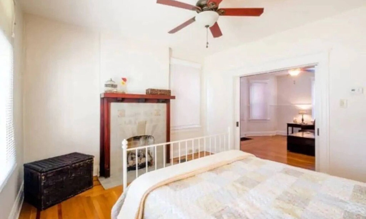 Corryville House | PERFECT Location- charming 1 BR! UC, Downtown, OTR, Hosptials
