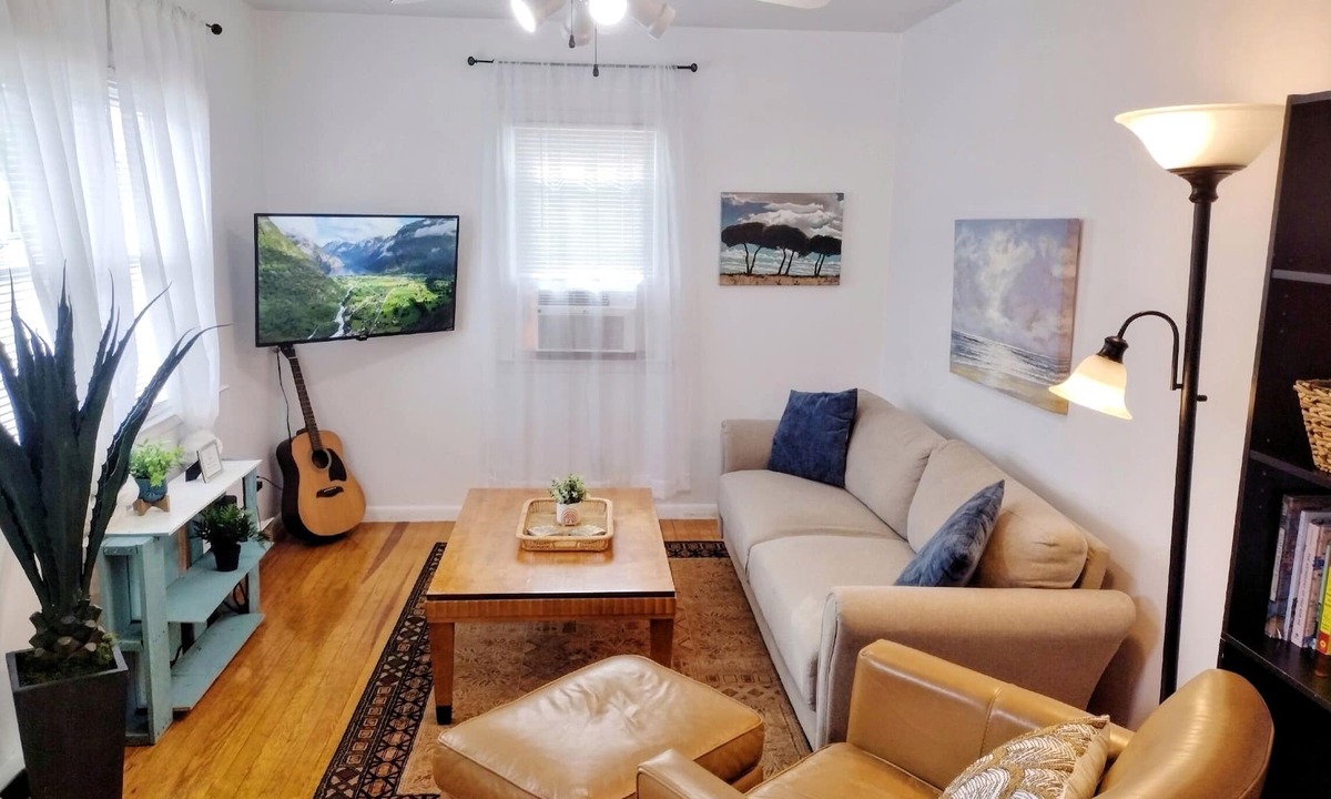 Villas House | ☆Pet-friendly☆Bungalow by the Bay☆