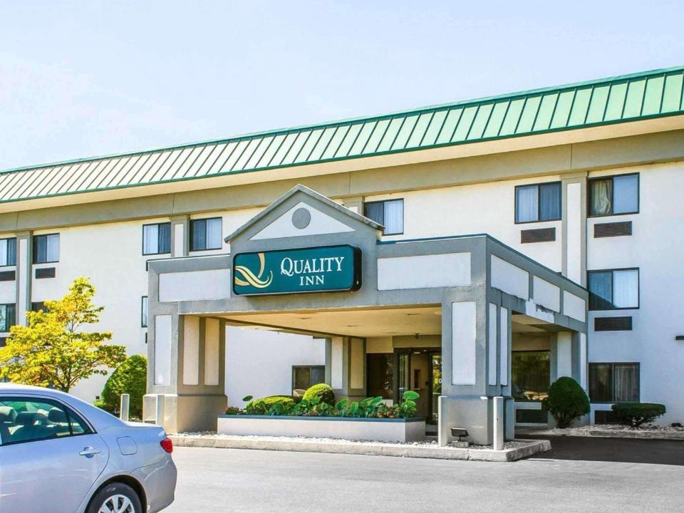 Paxtonia Hotel | Quality Inn Harrisburg - Hershey Area