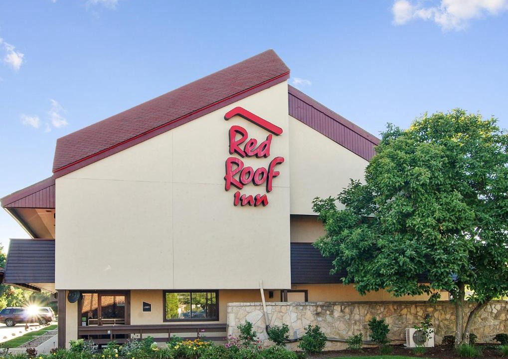 North Canton Hotel | Red Roof Inn Canton