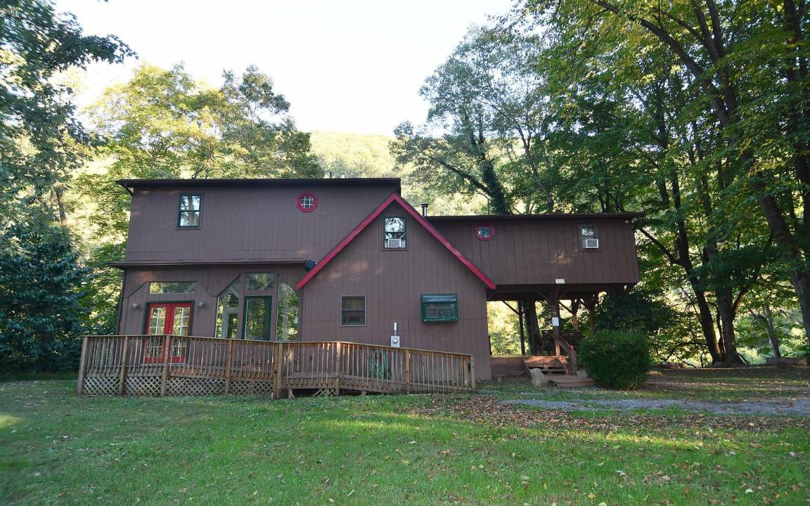 Great Cacapon Cabin | River Time Cabin