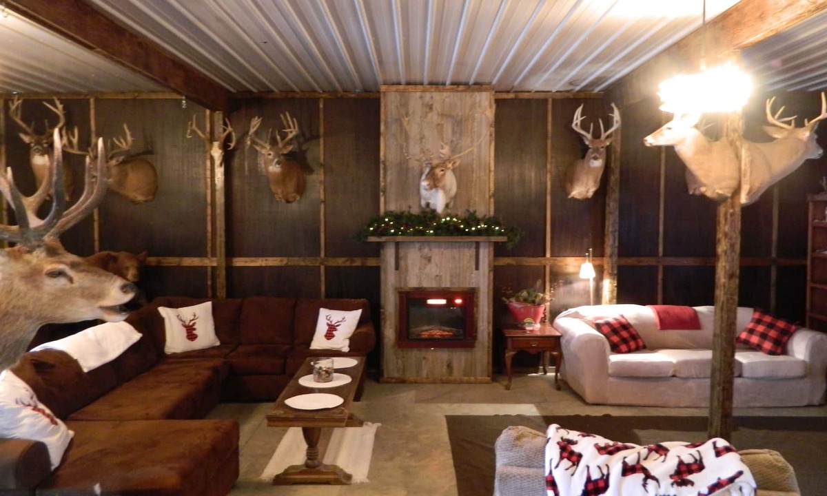 Hillsboro Cabin | Rustic Lodge with private cabins/6 person hot tub and camp fire