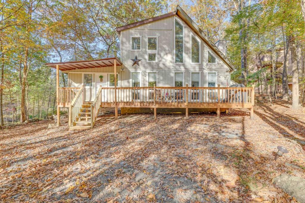 Bushkill Ski Chalet | Saw Creek Chalet with multiple pools by Bushkill Falls