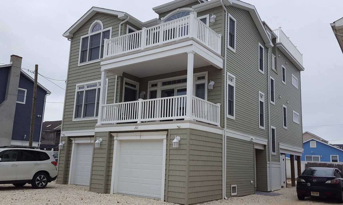 Seaside Heights Apartment | Seaside Heights-Family Friendly Upper Unit 3 Bed rooms 2 Bath Sleeps 6