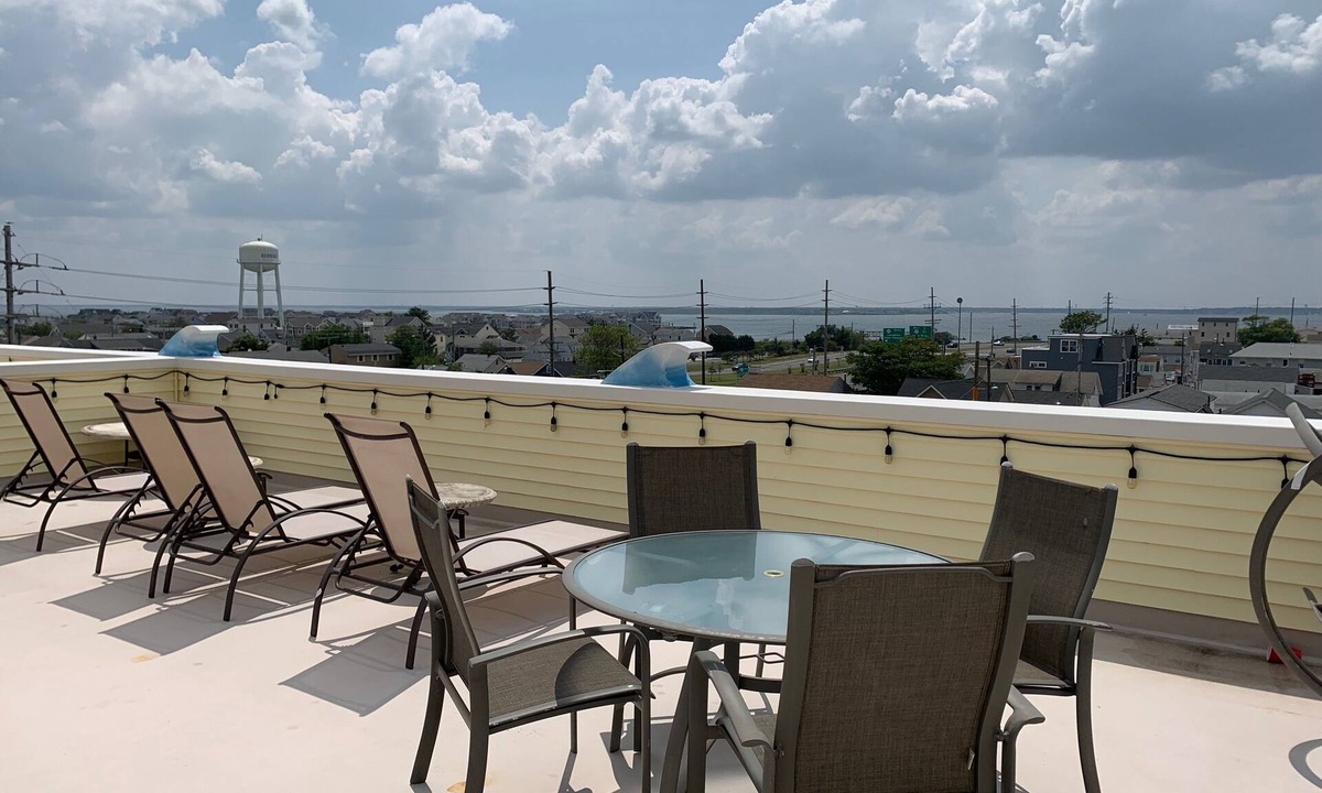 Seaside Heights Condo | Seaside Townhouse, 4BD, 4 Bath, Rooftop deck with ocean/bay views, walk to beach