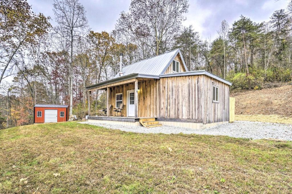 Gallipolis Ferry Apartment | Secluded Patriot Escape - 50 Acres of Hiking!