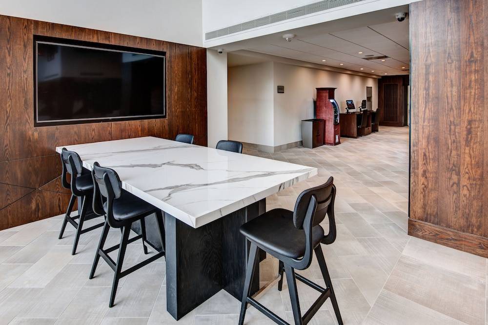 Eatontown Hotel | Sheraton Eatontown Hotel