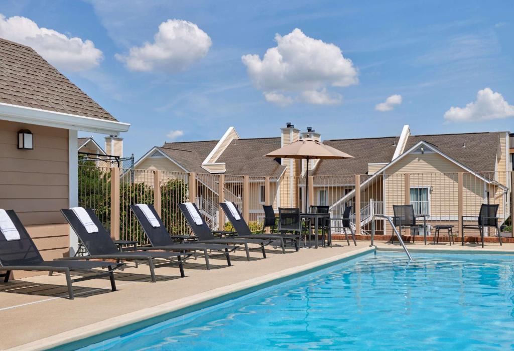 Newark Hotel | Sonesta ES Suites Wilmington - Newark